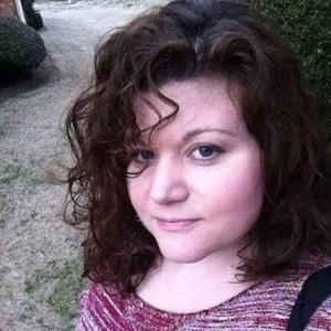 Meet your Posher, Claire